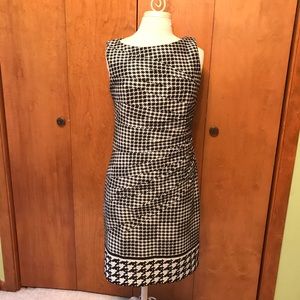 Houndstooth ruched Jessica Simpson dress...